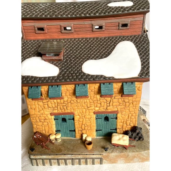 Department 56 Christmas Village 1998 North Eastern Sea Fisheries - Picture 5 of 10